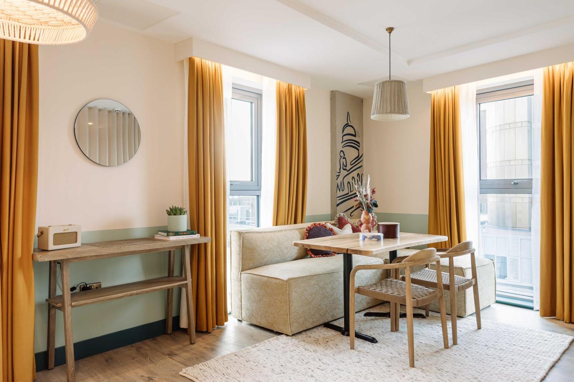 Room2 Belfast Hometel Exterior foto